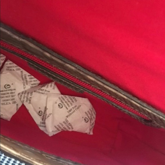 Donney burke bag nwt. Comes free gift - Picture 6 of 7